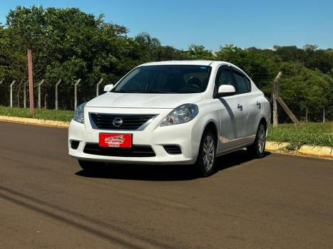 NISSAN Versa Sedan 1.6 16V 4P FLEX SV, Foto 2