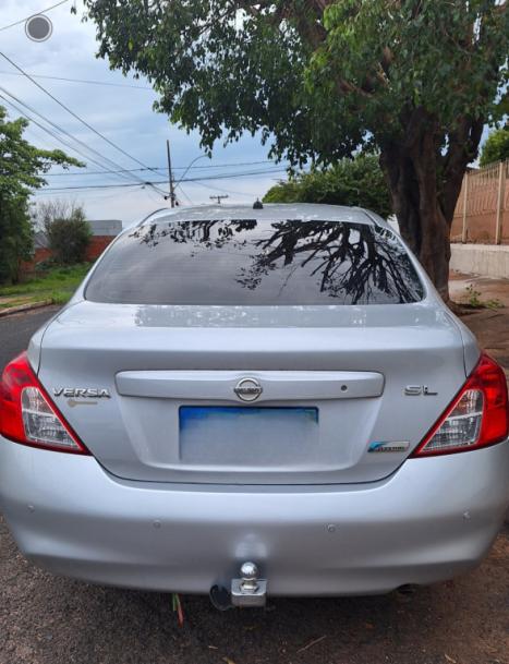 NISSAN Versa Sedan 1.6 16V 4P FLEX SL, Foto 2 NISSAN Versa Sedan 1.6 16V 4P FLEX SL, Foto 2