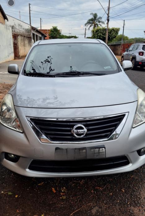 NISSAN Versa Sedan 1.6 16V 4P FLEX SL, Foto 3 NISSAN Versa Sedan 1.6 16V 4P FLEX SL, Foto 3