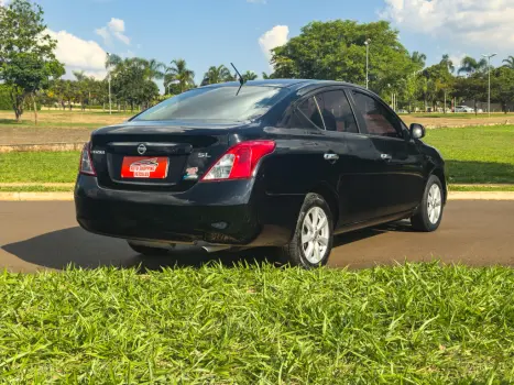 NISSAN Versa Sedan 1.6 16V 4P FLEX SL, Foto 17