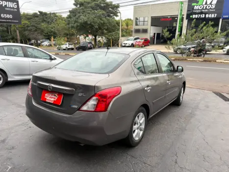 NISSAN Versa Sedan 1.6 16V 4P FLEX SL, Foto 4