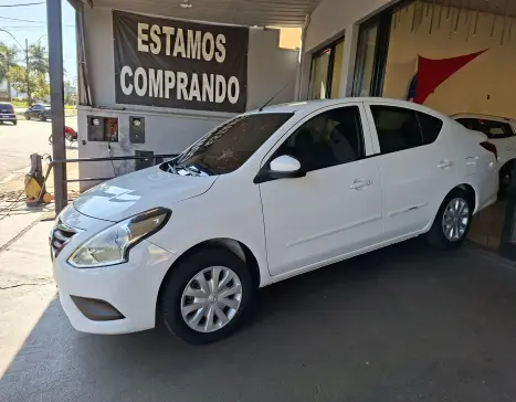 NISSAN Versa Sedan 1.0 4P FLEX, Foto 2