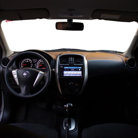 NISSAN Versa Sedan 1.6 16V 4P SV FLEX XTRONIC AUTOM�TICO CVT, Foto 6