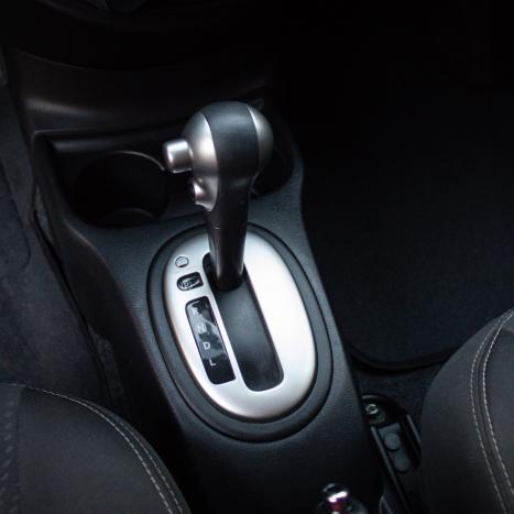 NISSAN Versa Sedan 1.6 16V 4P SV FLEX XTRONIC AUTOM�TICO CVT, Foto 8