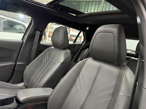 PEUGEOT 2008 1.0 12V 4P FLEX TURBO 200 GT AUTOM�TICO CVT, Foto 11