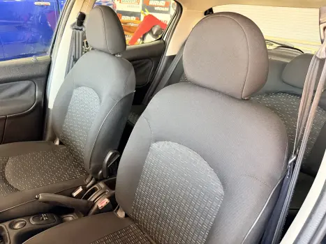 PEUGEOT 206 1.4 4P FLEX, Foto 5