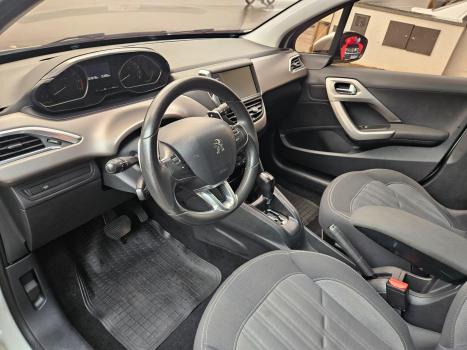 PEUGEOT 208 1.6 16V 4P FLEX GRIFFE AT6 AUTOM�TICO, Foto 7