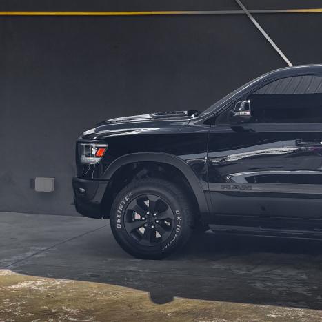 RAM 1500 5.7 V8 REBEL CABINE DUPLA 4X4 AUTOM�TICO, Foto 10