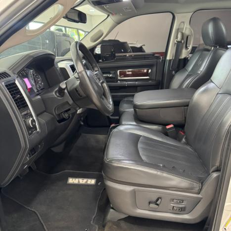 RAM 2500 6.7 I6 24V SLT CABINE DUPLA TURBO DIESEL LARAMIE 4X4 AUTOMÁTICO, Foto 10 RAM 2500 6.7 I6 24V SLT CABINE DUPLA TURBO DIESEL LARAMIE 4X4 AUTOMÁTICO, Foto 10