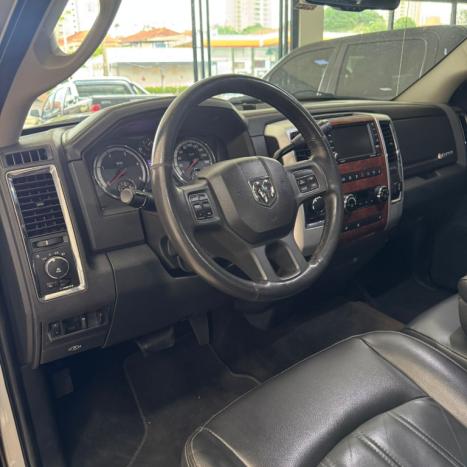 RAM 2500 6.7 I6 24V SLT CABINE DUPLA TURBO DIESEL LARAMIE 4X4 AUTOMÁTICO, Foto 12 RAM 2500 6.7 I6 24V SLT CABINE DUPLA TURBO DIESEL LARAMIE 4X4 AUTOMÁTICO, Foto 12