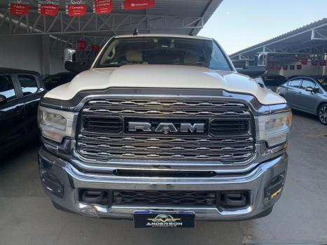 RAM 2500 6.7 I6 24V SLT CABINE DUPLA TURBO DIESEL LARAMIE 4X4 AUTOMTICO, Foto 1