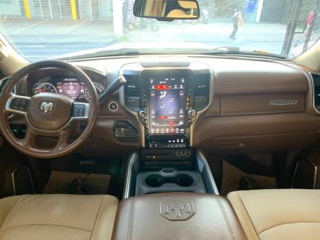 RAM 2500 6.7 I6 24V SLT CABINE DUPLA TURBO DIESEL LARAMIE 4X4 AUTOMTICO, Foto 6