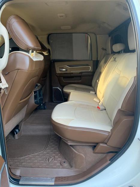 RAM 2500 6.7 I6 24V SLT CABINE DUPLA TURBO DIESEL LARAMIE 4X4 AUTOMTICO, Foto 8