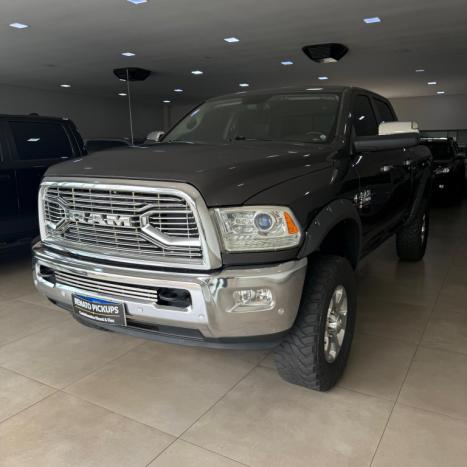 RAM 2500 6.7 I6 24V SLT CABINE DUPLA TURBO DIESEL LARAMIE 4X4 AUTOM�TICO, Foto 3