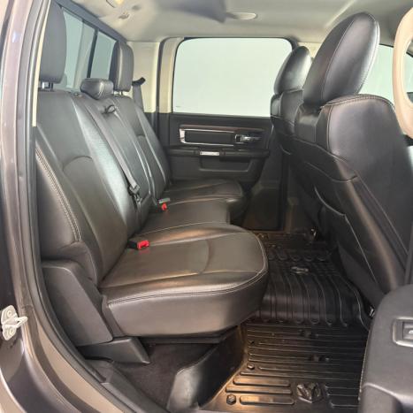 RAM 2500 6.7 I6 24V SLT CABINE DUPLA TURBO DIESEL LARAMIE 4X4 AUTOM�TICO, Foto 12