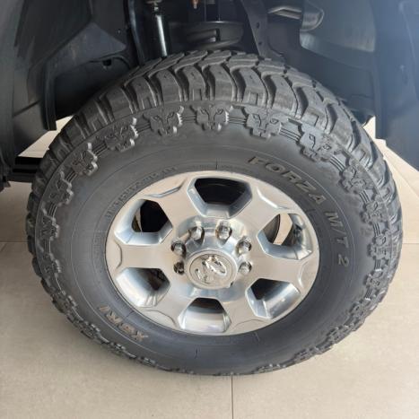 RAM 2500 6.7 I6 24V SLT CABINE DUPLA TURBO DIESEL LARAMIE 4X4 AUTOM�TICO, Foto 13