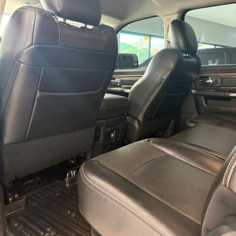 RAM 2500 6.7 I6 24V SLT CABINE DUPLA TURBO DIESEL LARAMIE 4X4 AUTOM�TICO, Foto 14