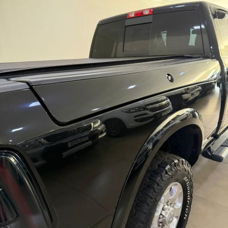 RAM 2500 6.7 I6 24V SLT CABINE DUPLA TURBO DIESEL LARAMIE 4X4 AUTOM�TICO, Foto 7