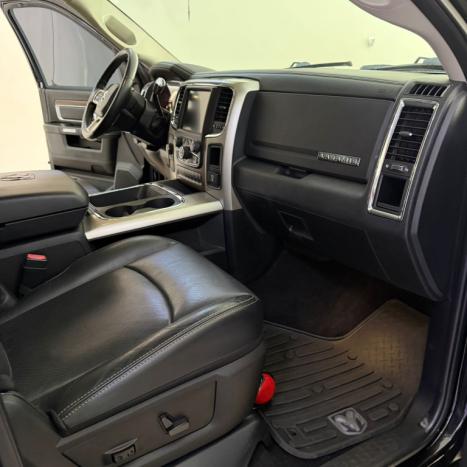 RAM 2500 6.7 I6 24V SLT CABINE DUPLA TURBO DIESEL LARAMIE 4X4 AUTOM�TICO, Foto 11