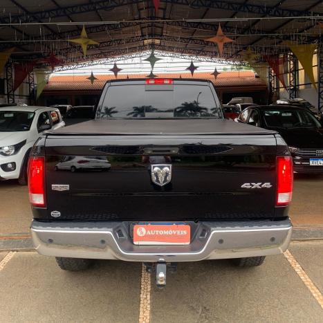 RAM 2500 6.7 I6 24V SLT CABINE DUPLA TURBO DIESEL LARAMIE 4X4 AUTOM�TICO, Foto 3