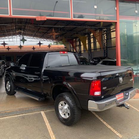 RAM 2500 6.7 I6 24V SLT CABINE DUPLA TURBO DIESEL LARAMIE 4X4 AUTOM�TICO, Foto 4