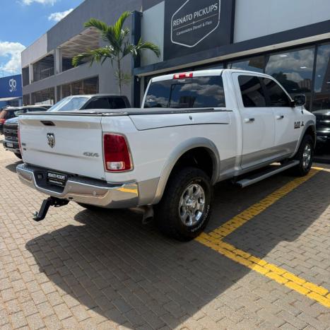 RAM 2500 6.7 I6 24V SLT CABINE DUPLA TURBO DIESEL LARAMIE 4X4 AUTOM�TICO, Foto 6