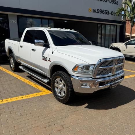 RAM 2500 6.7 I6 24V SLT CABINE DUPLA TURBO DIESEL LARAMIE 4X4 AUTOM�TICO, Foto 8