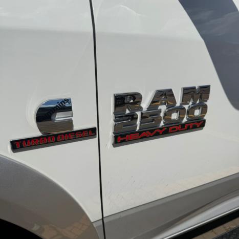 RAM 2500 6.7 I6 24V SLT CABINE DUPLA TURBO DIESEL LARAMIE 4X4 AUTOM�TICO, Foto 9