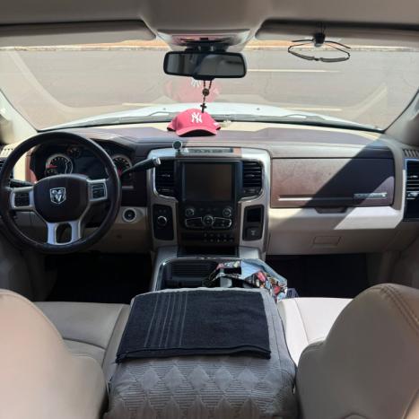 RAM 2500 6.7 I6 24V SLT CABINE DUPLA TURBO DIESEL LARAMIE 4X4 AUTOM�TICO, Foto 12