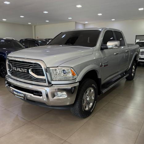 RAM 2500 6.7 I6 24V SLT CABINE DUPLA TURBO DIESEL LARAMIE 4X4 AUTOM�TICO, Foto 8