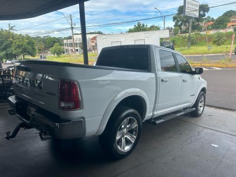 RAM Classic 5.7 V8 32V 4P HEMI LARAMIE AUTOM�TICO, Foto 4