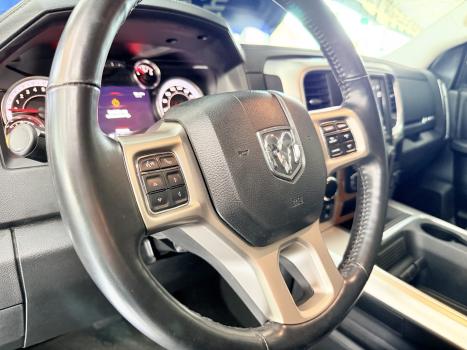 RAM Classic 5.7 V8 32V 4P HEMI LARAMIE AUTOMÁTICO, Foto 4
