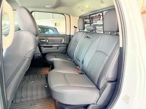 RAM Classic 5.7 V8 32V 4P HEMI LARAMIE AUTOMÁTICO, Foto 6