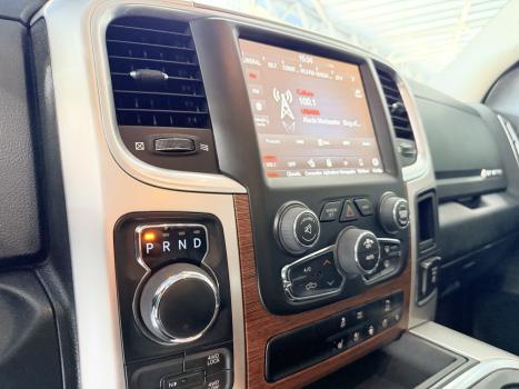 RAM Classic 5.7 V8 32V 4P HEMI LARAMIE AUTOMÁTICO, Foto 7