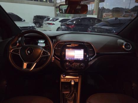 RENAULT Captur 1.3 16V 4P FLEX TCE ICONIC TURBO X-TRONIC AUTOM�TICO CVT, Foto 8
