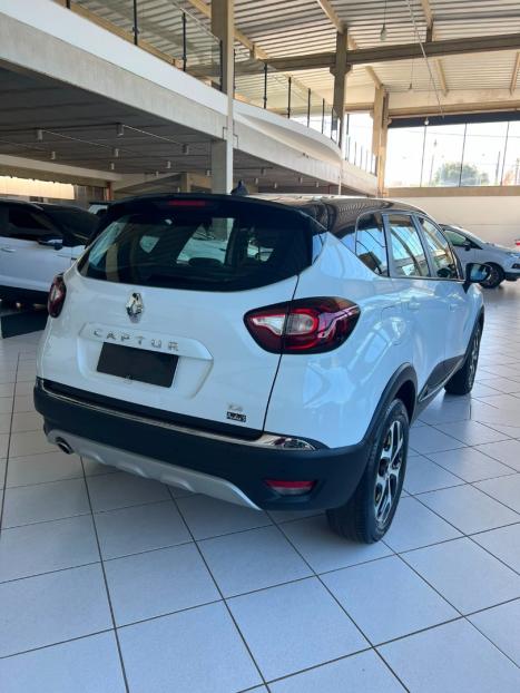 RENAULT Captur 1.3 16V 4P FLEX TCE INTENSE TURBO X-TRONIC AUTOM�TICO CVT, Foto 4