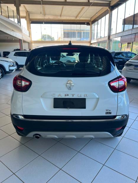RENAULT Captur 1.3 16V 4P FLEX TCE INTENSE TURBO X-TRONIC AUTOM�TICO CVT, Foto 5