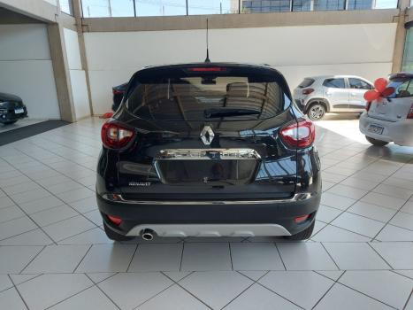 RENAULT Captur 1.6 16V 4P FLEX SCE INTENSE X-TRONIC CVT, Foto 4 RENAULT Captur 1.6 16V 4P FLEX SCE INTENSE X-TRONIC CVT, Foto 4