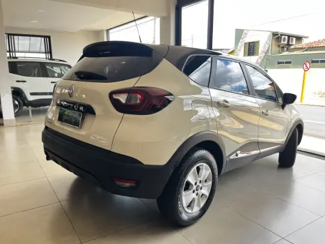 RENAULT Captur 1.6 16V 4P FLEX SCE LIFE X-TRONIC CVT, Foto 4