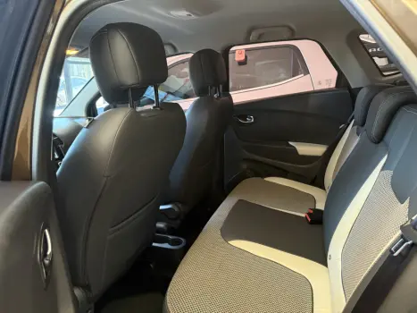 RENAULT Captur 1.6 16V 4P FLEX SCE INTENSE X-TRONIC CVT, Foto 11