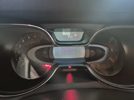 RENAULT Captur 2.0 16V 4P FLEX BOSE AUTOM�TICO, Foto 8