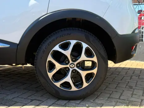 RENAULT Captur 2.0 16V 4P FLEX INTENSE AUTOM�TICO, Foto 5