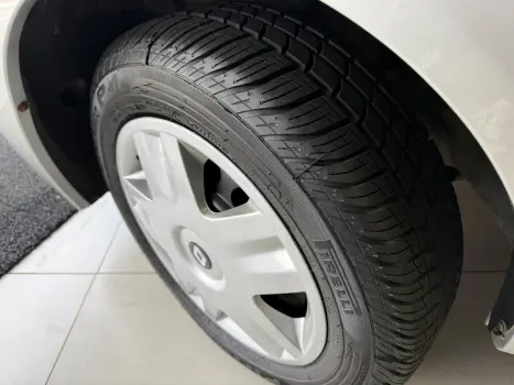 RENAULT Clio Hatch 1.0 16V HI FLEX CAMPUS, Foto 8