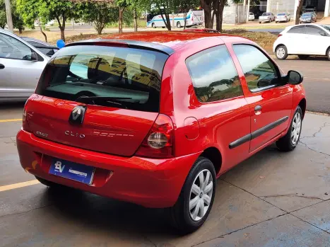 RENAULT Clio Hatch 1.0 16V 4P FLEX CAMPUS, Foto 4