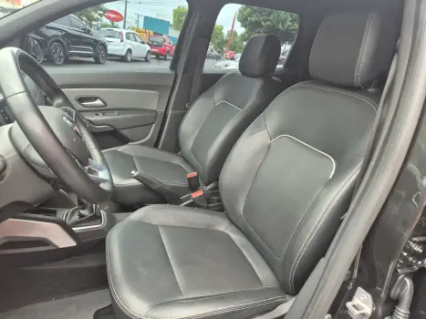 RENAULT Duster 1.6 16V 4P FLEX SCE ICONIC X-TRONIC AUTOM�TICO, Foto 10