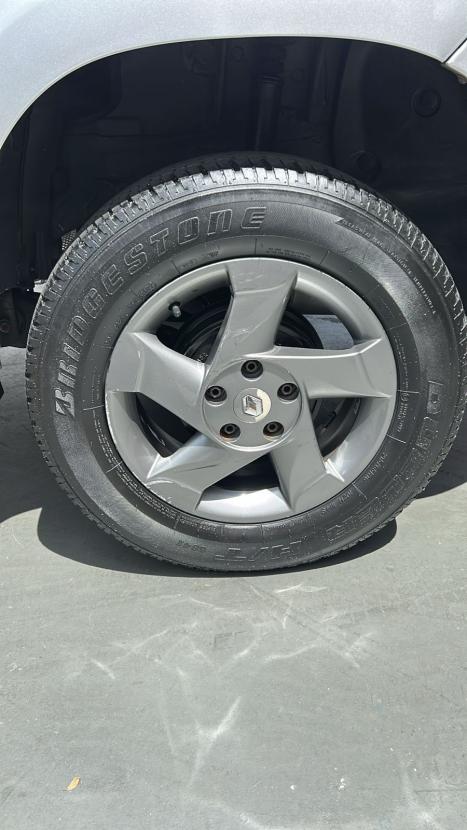 RENAULT Duster 1.6 16V 4P FLEX DYNAMIQUE AUTOM�TICO CVT, Foto 4