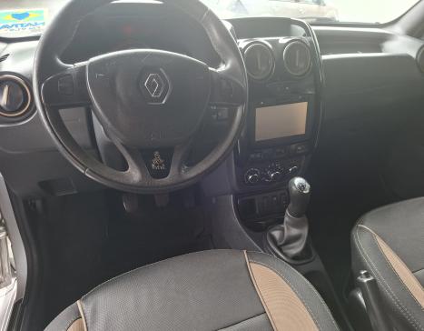 RENAULT Duster 1.6 16V 4P FLEX DAKAR, Foto 9
