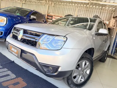 RENAULT Duster 1.6 16V 4P FLEX SCE AUTHENTIQUE X-TRONIC AUTOM�TICO, Foto 4