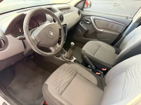 RENAULT Duster 1.6 16V 4P FLEX TECH ROAD, Foto 11