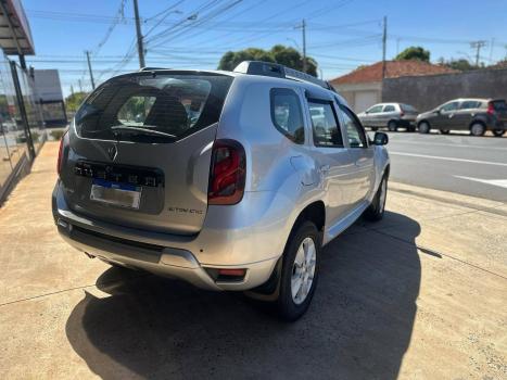 RENAULT Duster 2.0 16V 4P FLEX DYNAMIQUE, Foto 4 RENAULT Duster 2.0 16V 4P FLEX DYNAMIQUE, Foto 4